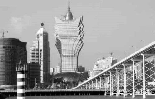 2025年新澳门正版资料,探索澳门未来，2025年新澳门正版资料的启示